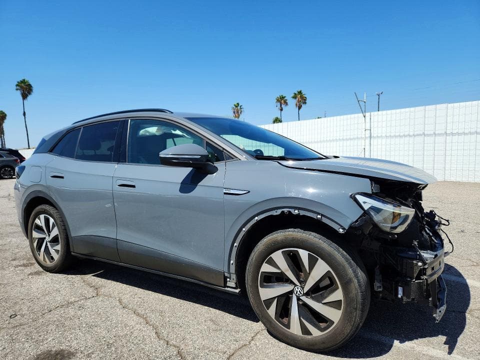 2023 VOLKSWAGEN ID.4 PRO 4