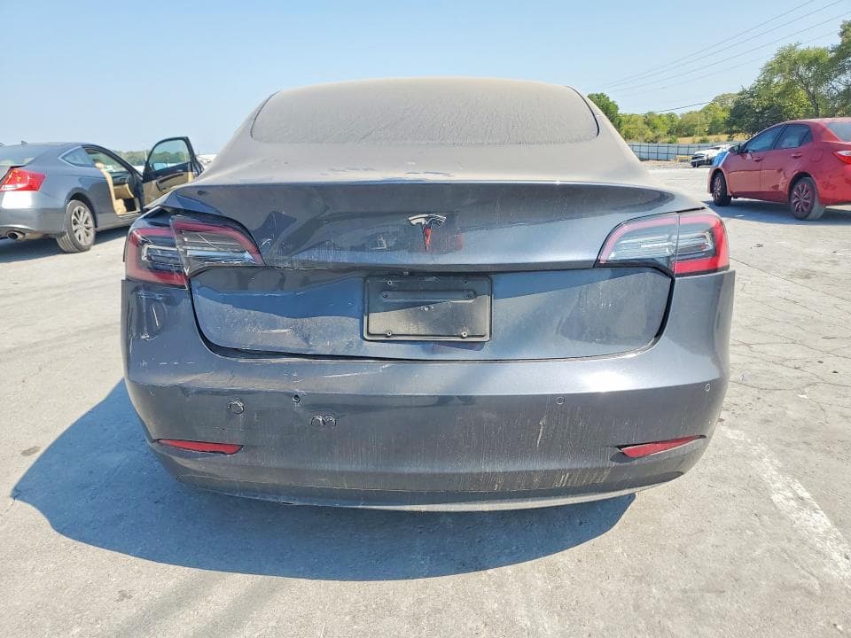 2020 TESLA MODEL 3 6