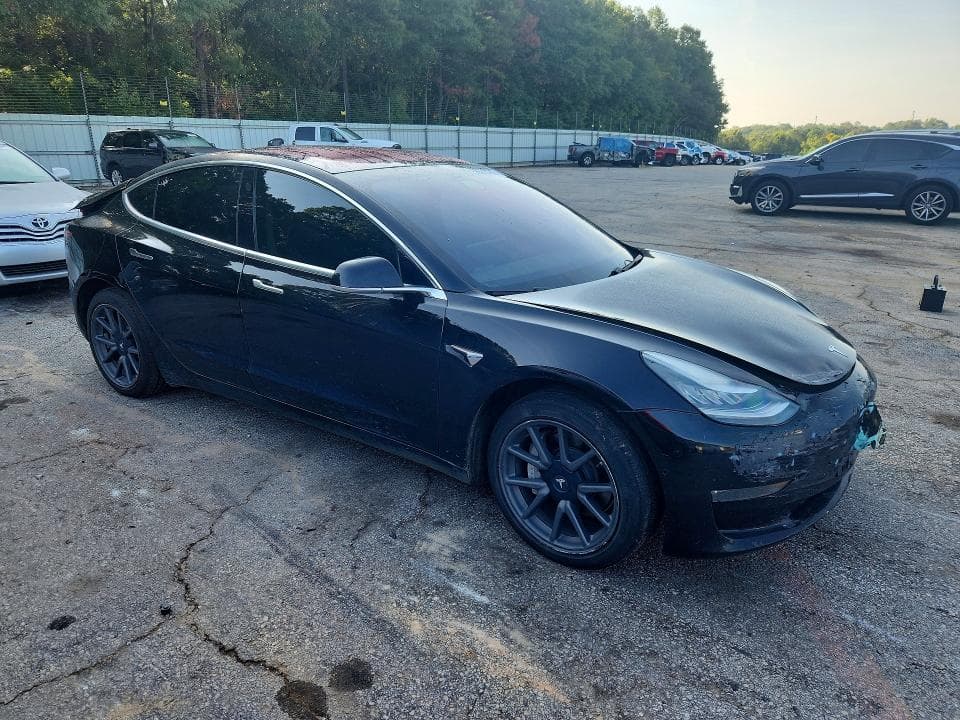 2019 TESLA MODEL 3 4