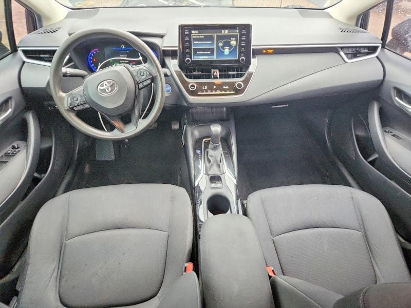 2020 TOYOTA COROLLA LE 8