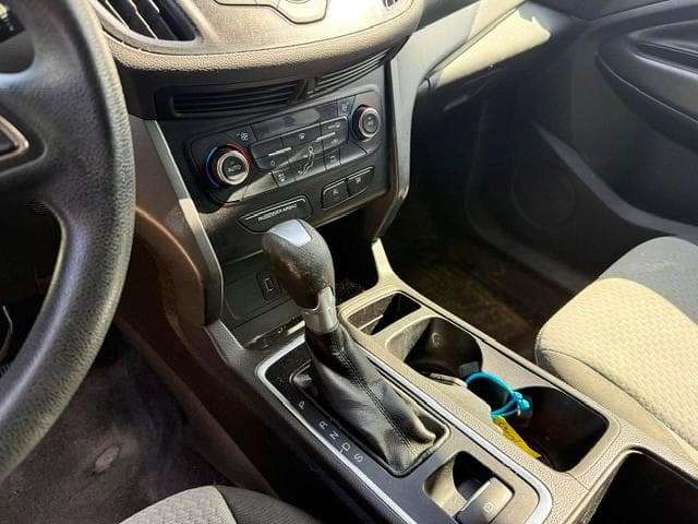 2017 FORD ESCAPE SE 13