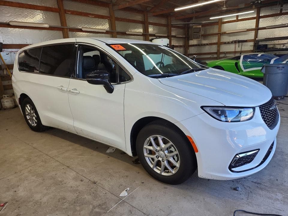 2026 CHRYSLER PACIFICA SELECT 4