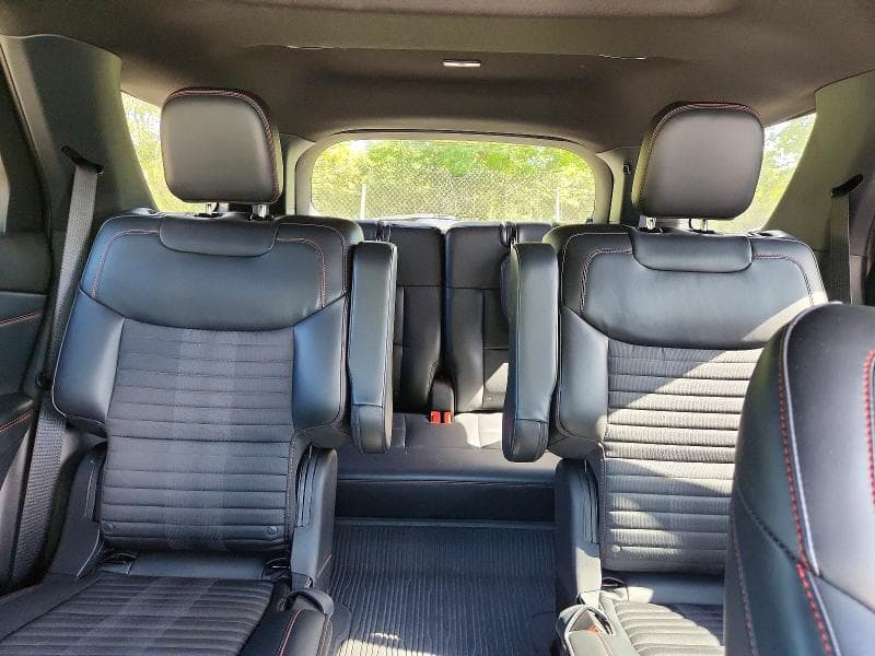 2025 FORD EXPLORER ST-LINE 10