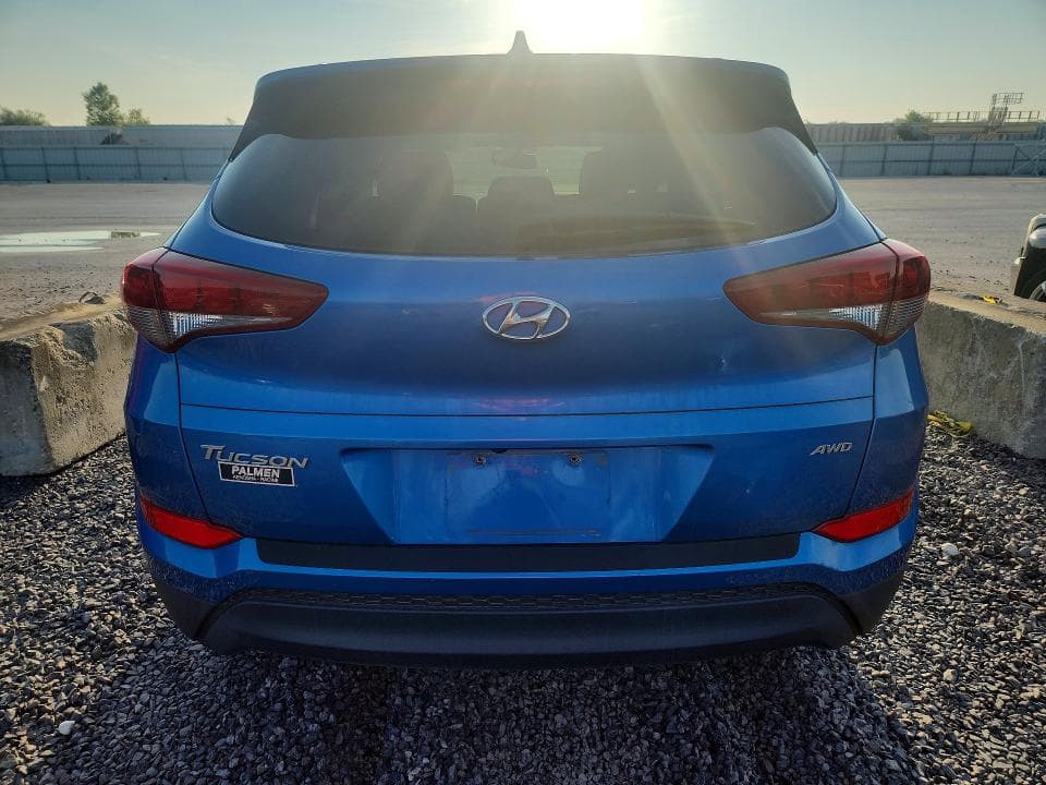 2017 HYUNDAI TUCSON SE PLUS 6