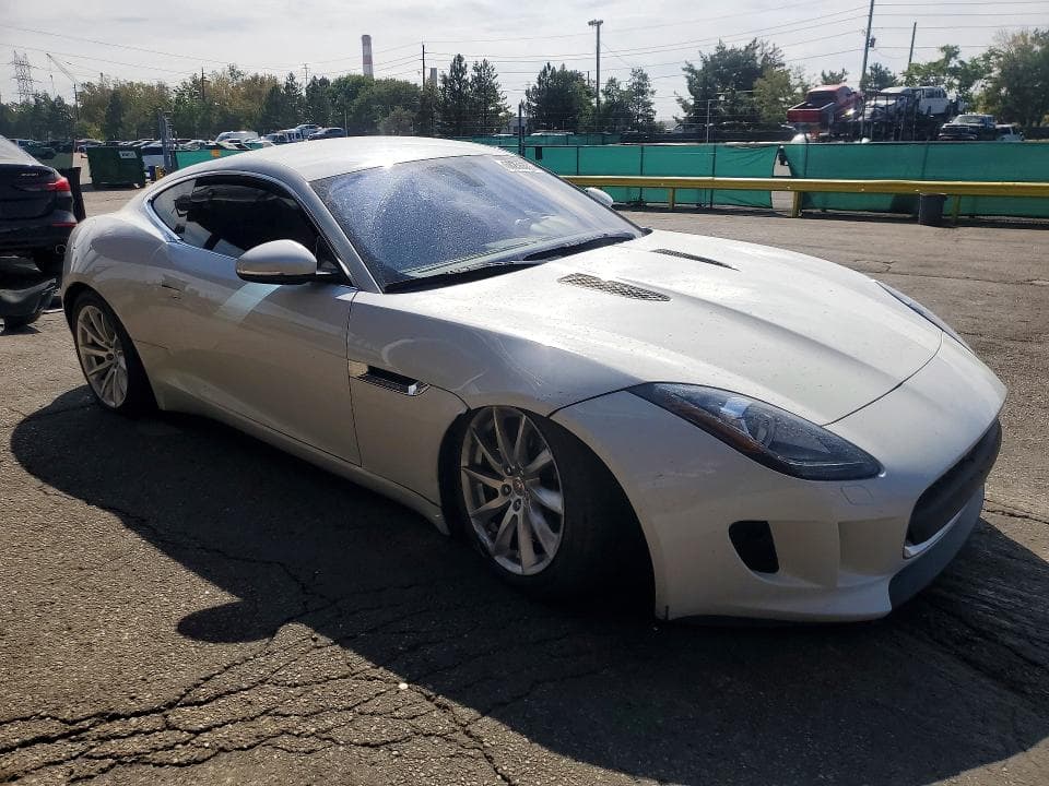2017 JAGUAR F-TYPE 4