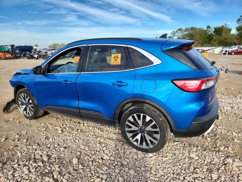 2020 FORD ESCAPE TITANIUM 2