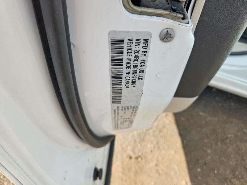 2022 CHRYSLER PACIFICA TOURING L 12