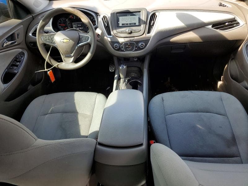 2017 CHEVROLET MALIBU LS 8