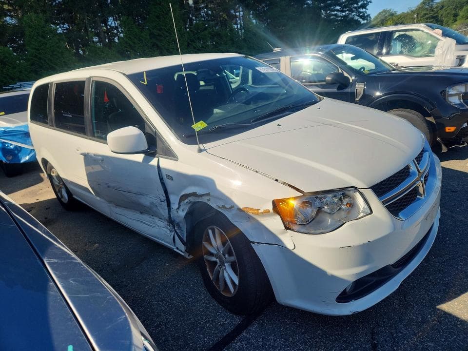 2019 DODGE GRAND CARAVAN SE 4