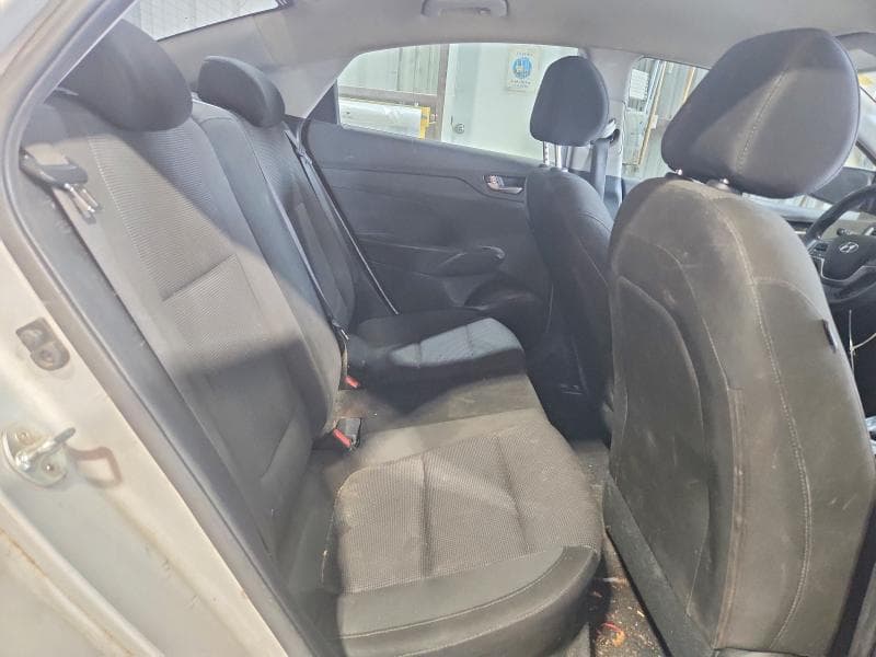 2019 HYUNDAI ACCENT SE 10