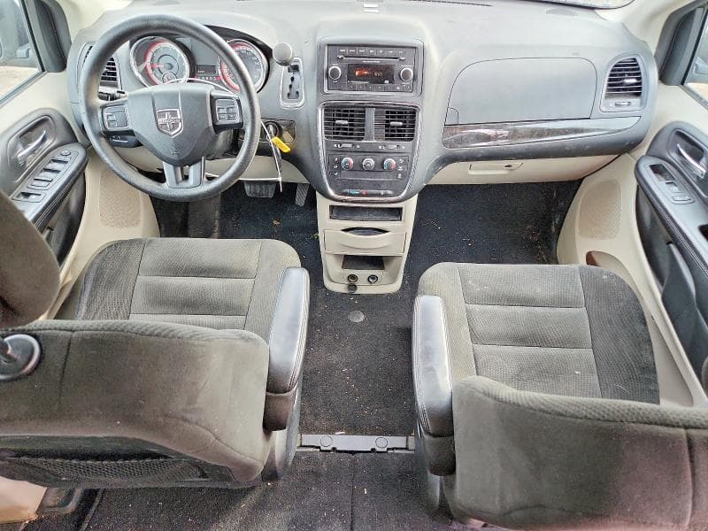 2017 DODGE GRAND CARAVAN SE 8