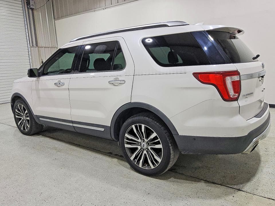 2017 FORD EXPLORER PLATINUM 2