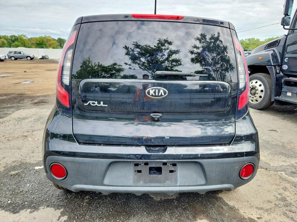 2017 KIA SOUL BASE 6