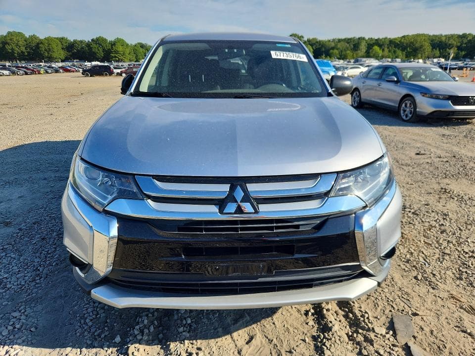 2017 MITSUBISHI OUTLANDER ES 5