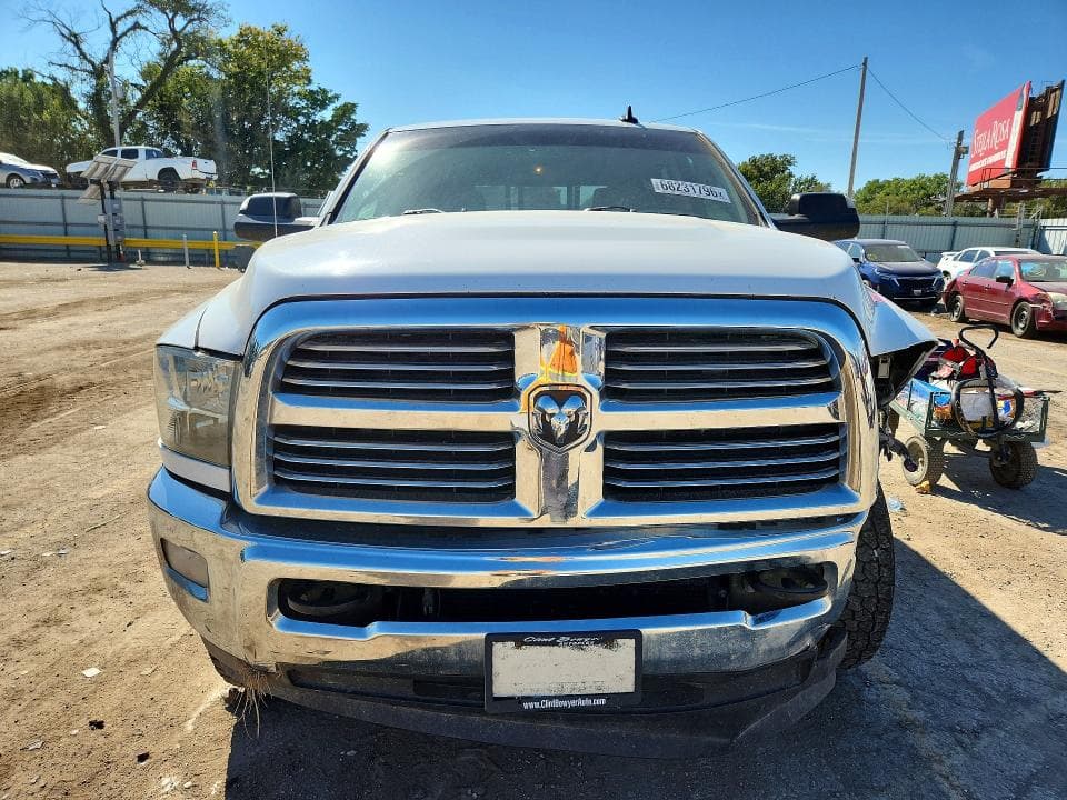 2017 RAM 3500 SLT 5