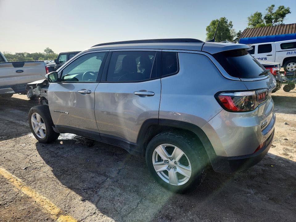 2022 JEEP COMPASS LATITUDE 2