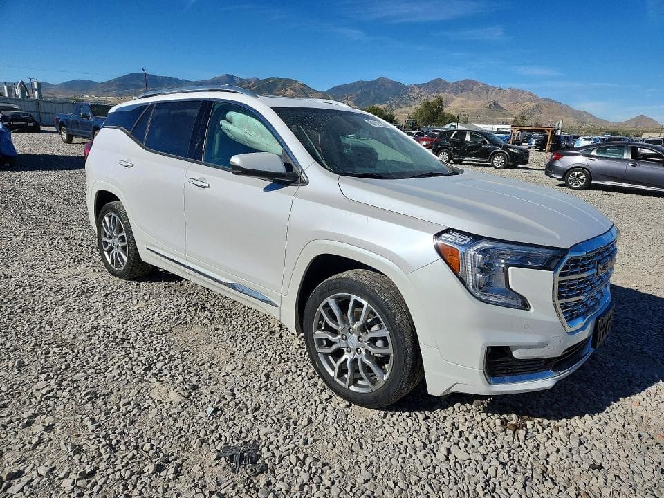 2023 GMC TERRAIN DENALI 4