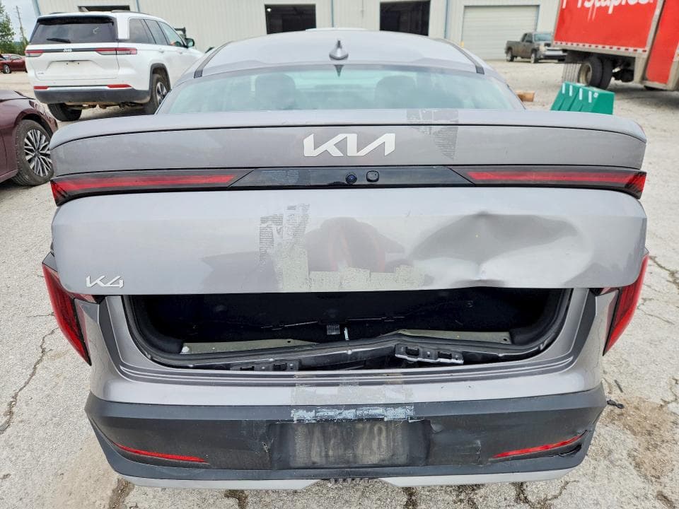 2026 KIA K4 LXS 6