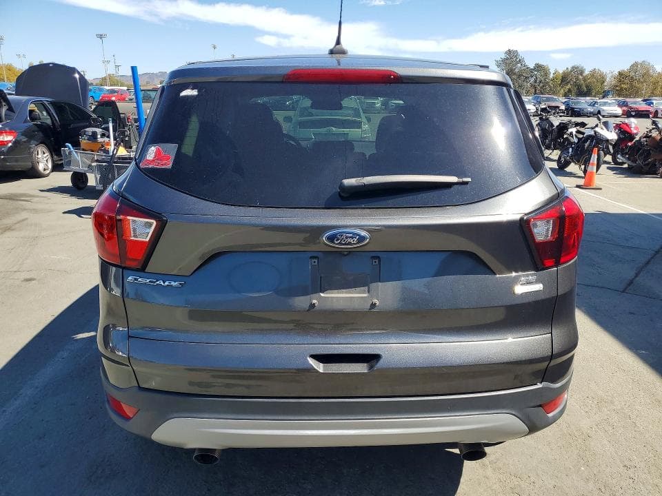 2019 FORD ESCAPE SE 6