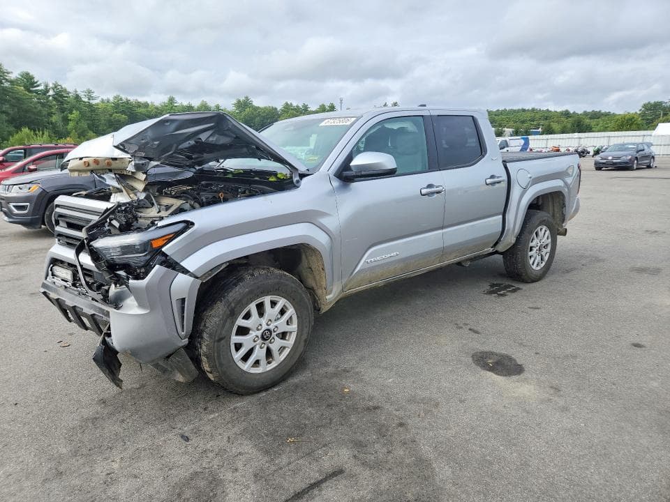 2025 TOYOTA TACOMA SR5