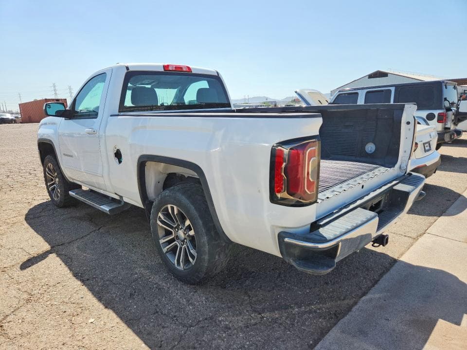 2018 GMC SIERRA C1500 2
