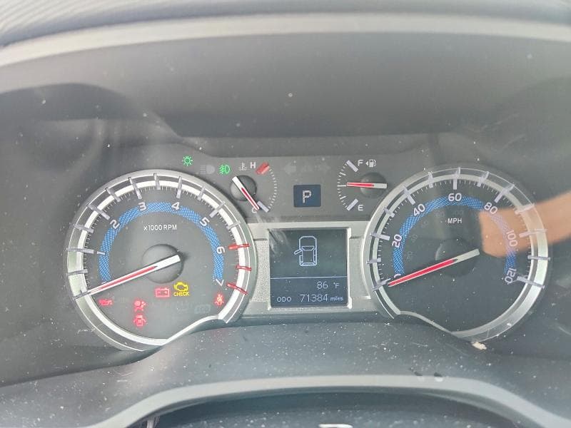 2019 TOYOTA 4RUNNER SR5 9