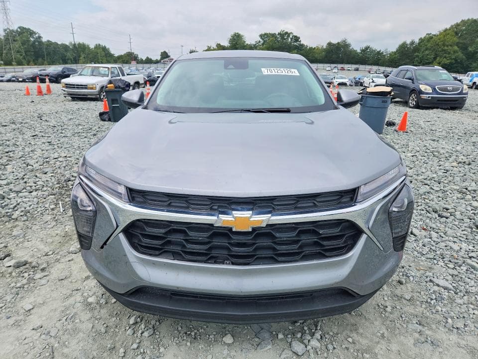 2025 CHEVROLET TRAX LS 5