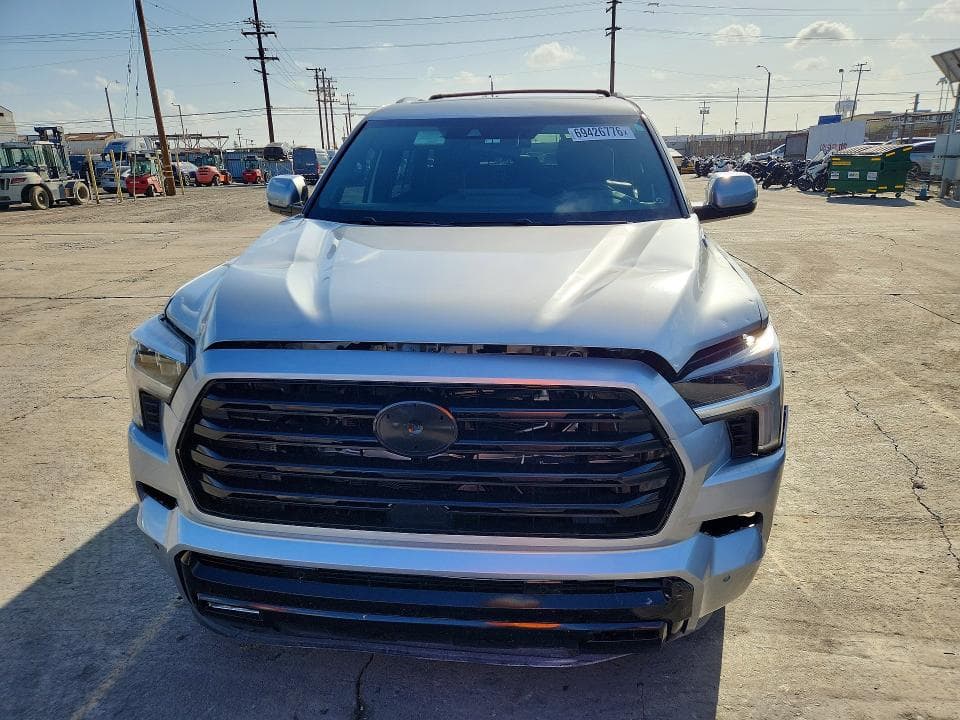 2025 TOYOTA SEQUOIA PLATINUM 5
