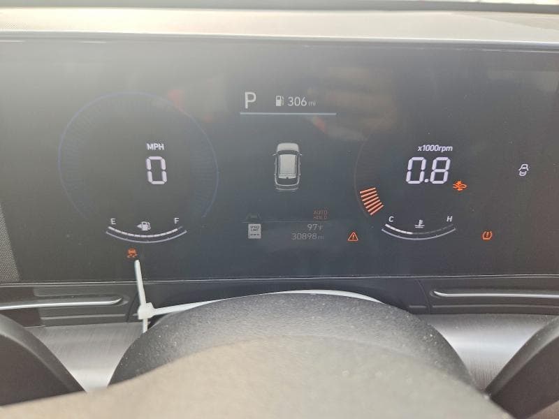 2024 HYUNDAI KONA SEL 9