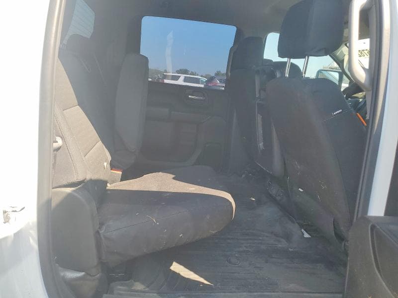 2024 CHEVROLET SILVERADO K2500 HEAVY DUTY 10
