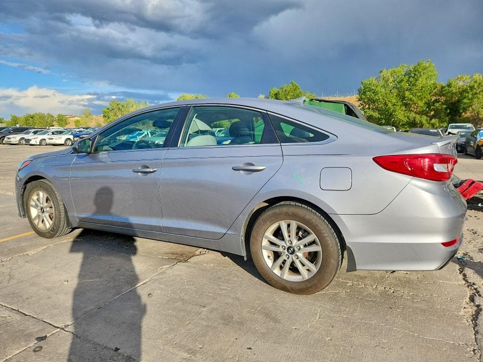 2017 HYUNDAI SONATA SE 2