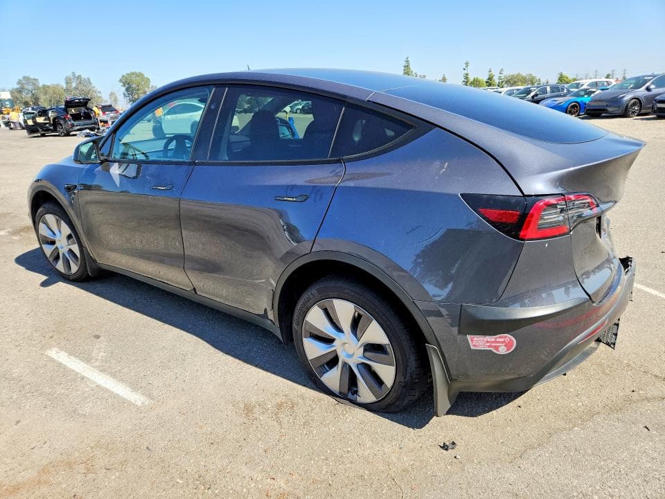 2023 TESLA MODEL Y 2