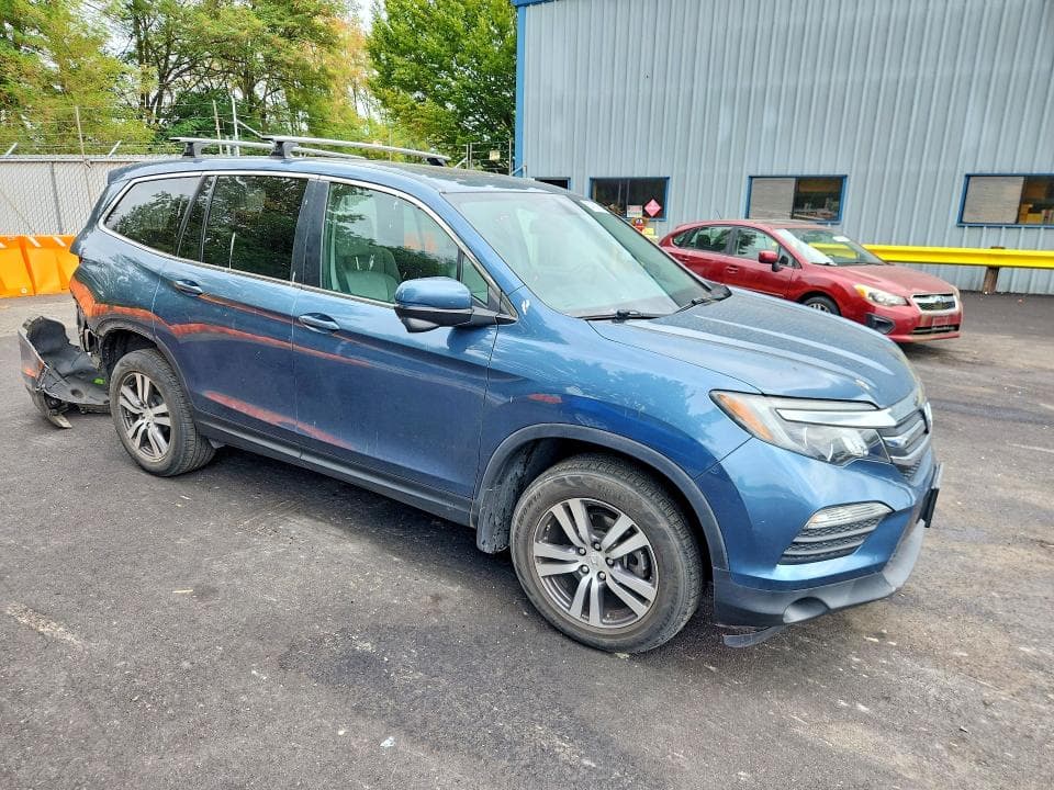 2017 HONDA PILOT EXL 4