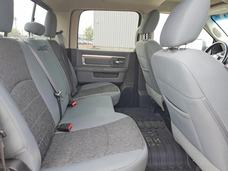 2019 RAM 1500 CLASSIC SLT 10