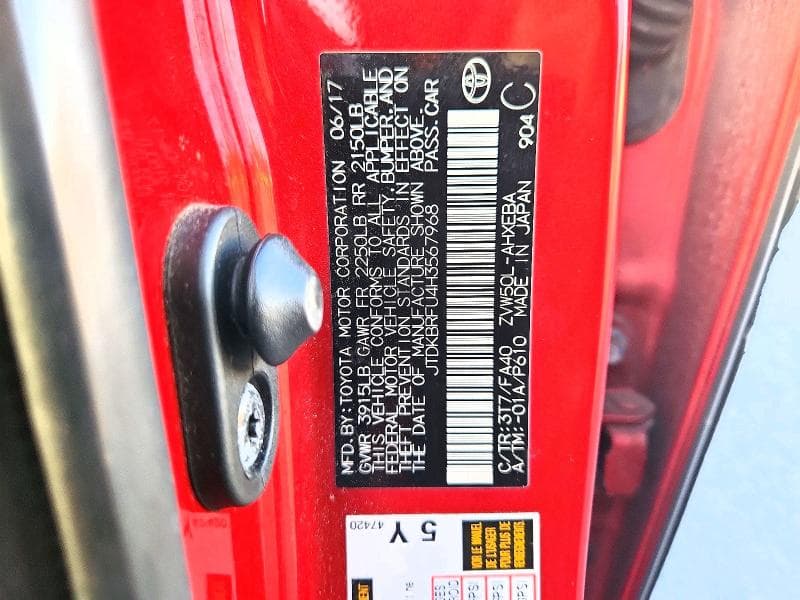 2017 TOYOTA PRIUS TWO 13