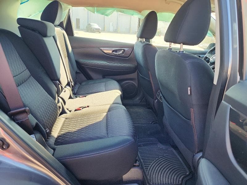 2017 NISSAN ROGUE S 10