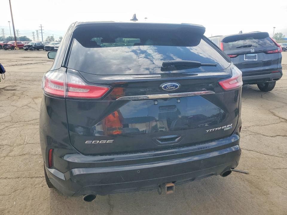 2020 FORD EDGE TITANIUM 6