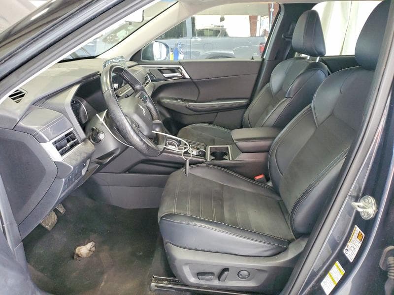 2024 MITSUBISHI OUTLANDER SE 7