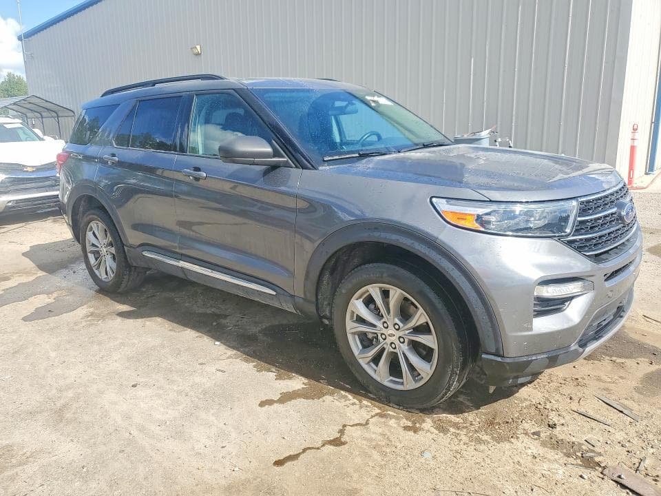 2023 FORD EXPLORER XLT 4