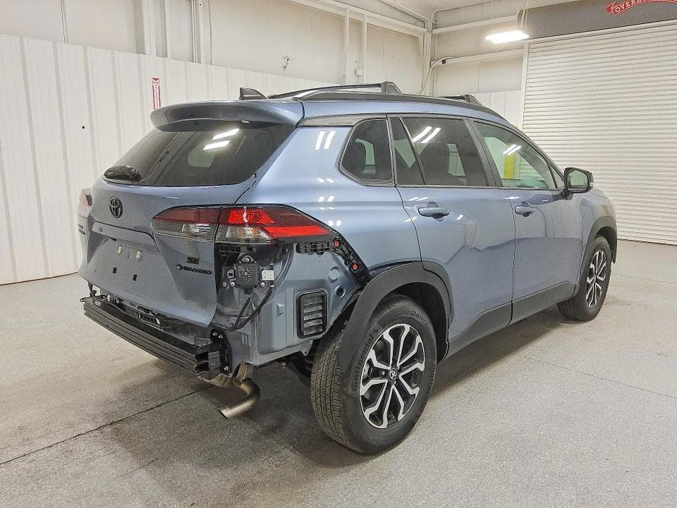 2026 TOYOTA COROLLA CROSS HYBRID SE 3
