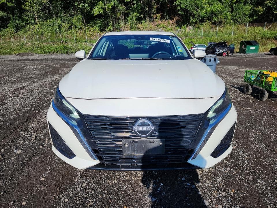 2024 NISSAN ALTIMA SV 5