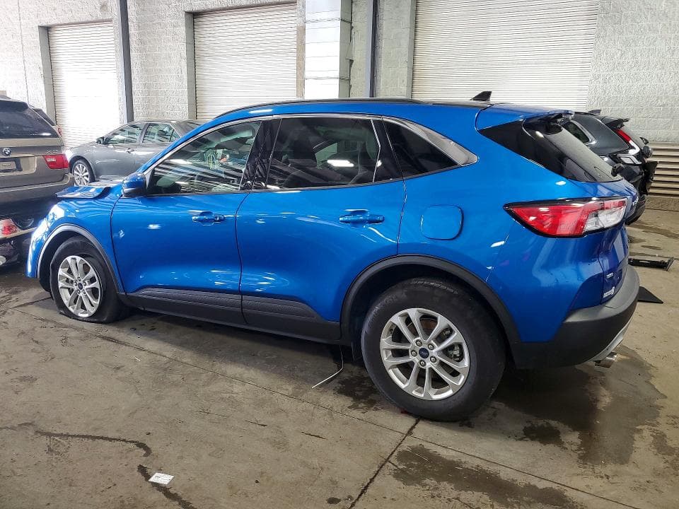 2020 FORD ESCAPE SE 2