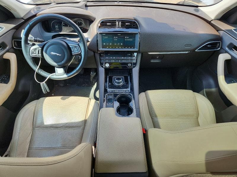 2017 JAGUAR F-PACE PRESTIGE 8