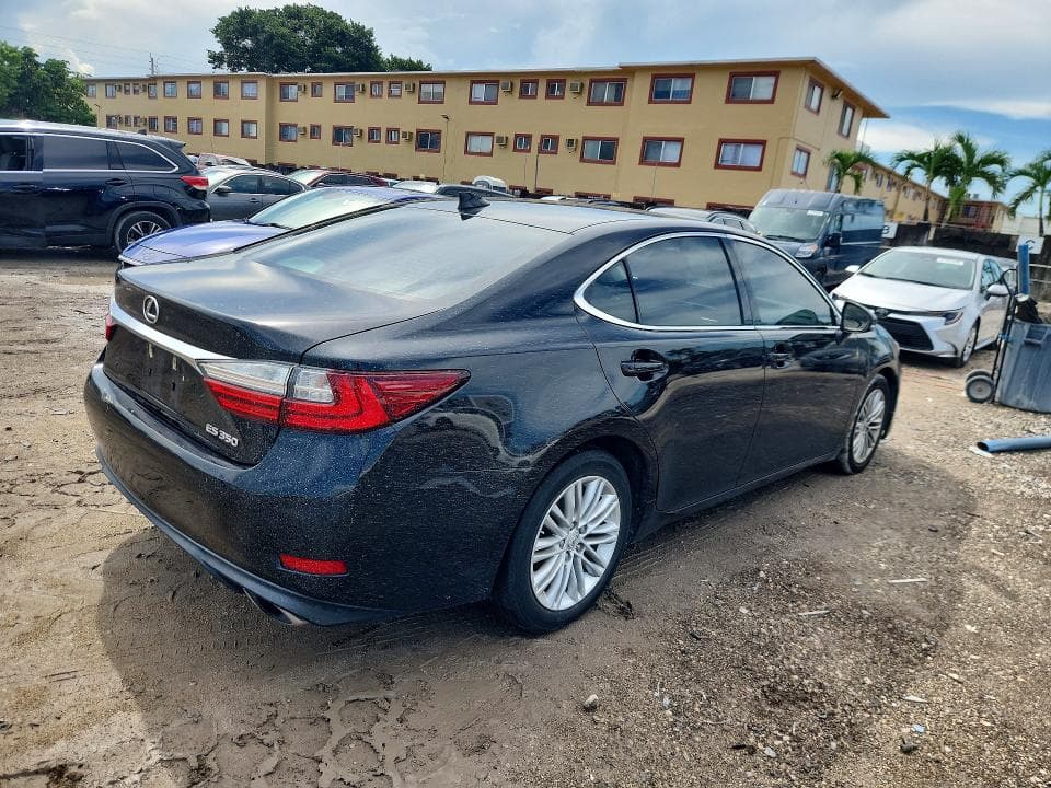 2018 LEXUS ES 350 3