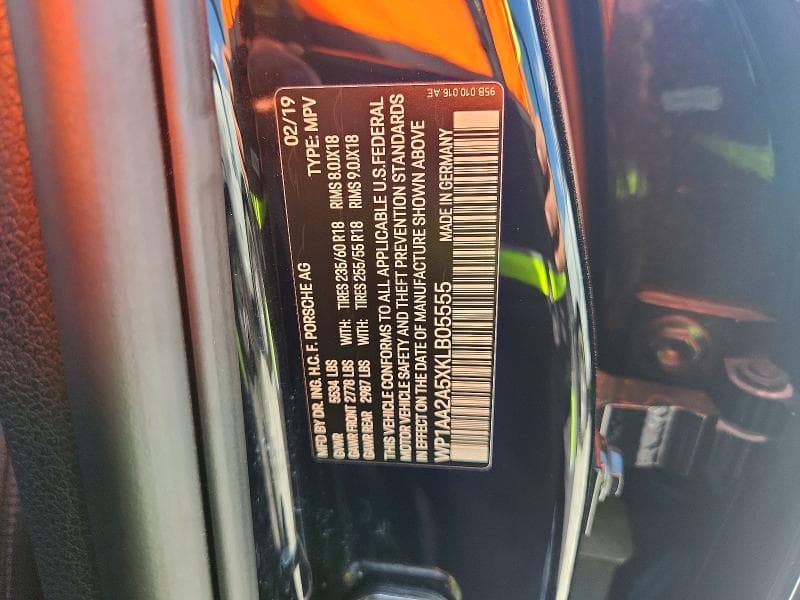 2019 PORSCHE MACAN 12