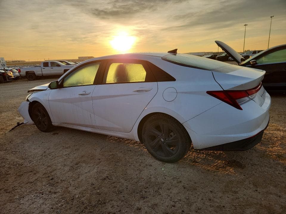 2021 HYUNDAI ELANTRA SEL 2