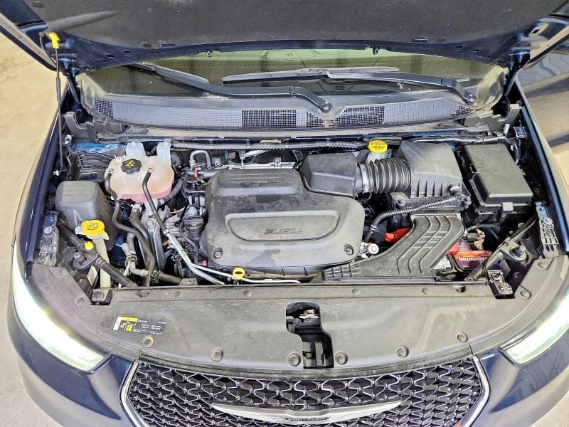 2021 CHRYSLER PACIFICA TOURING L 12