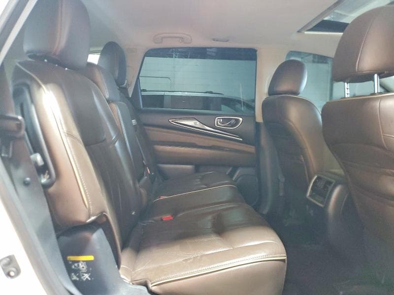 2017 INFINITI QX60 BASE 11
