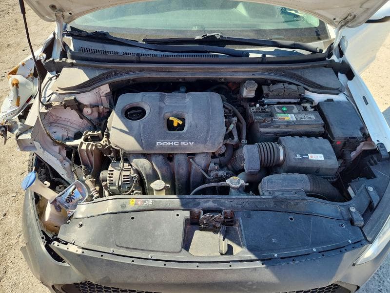 2017 HYUNDAI ELANTRA SE 11