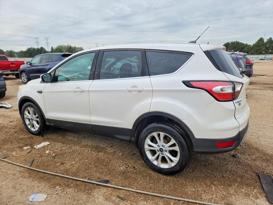 2017 FORD ESCAPE SE 2